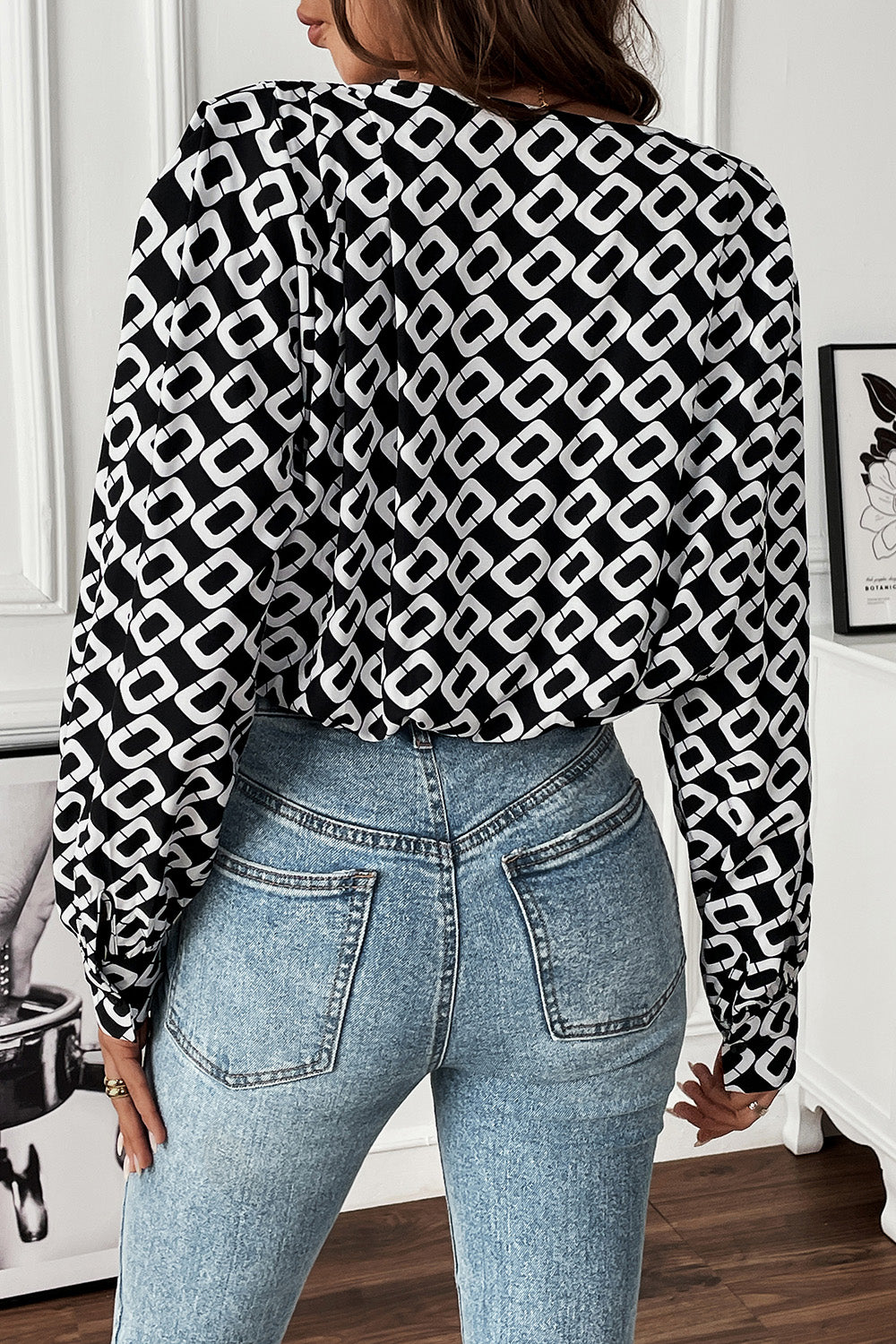 Perfee Geometric V-Neck Long Sleeve Blouse