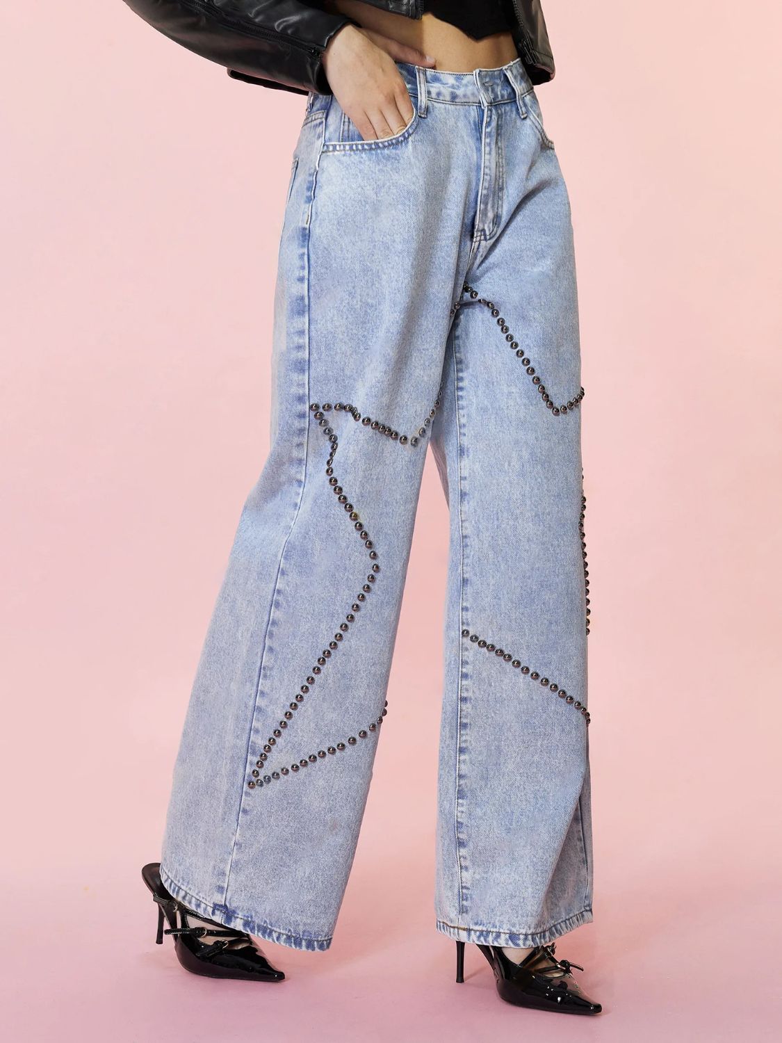 Studded Star Straight Jeans with Pockets