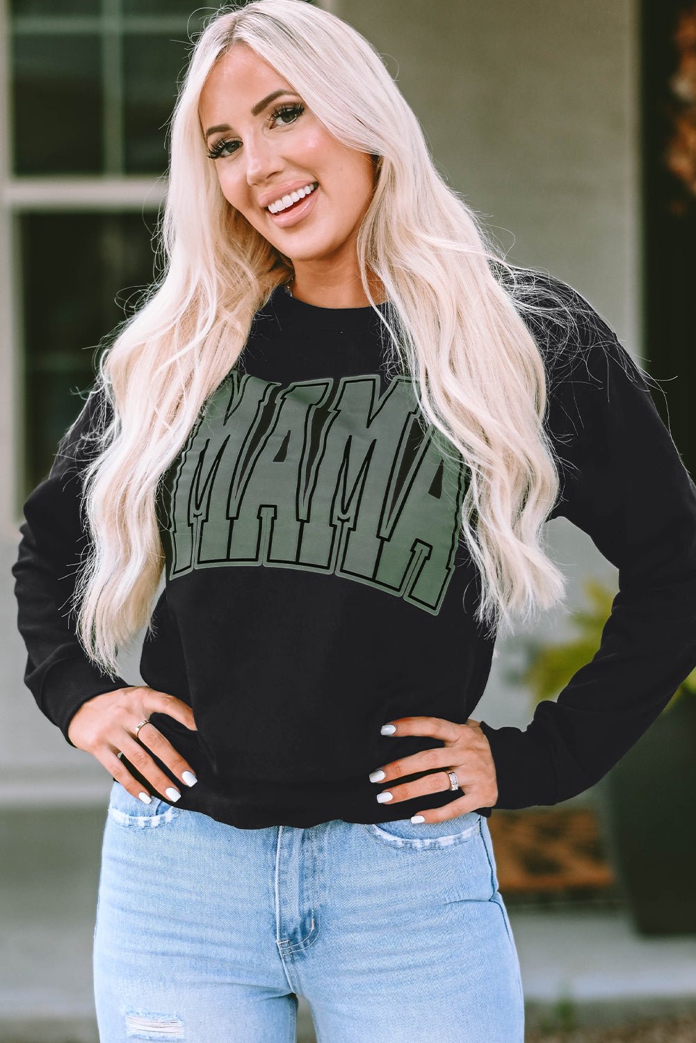 Round Neck Long Sleeve MAMA Graphic Sweatshirt