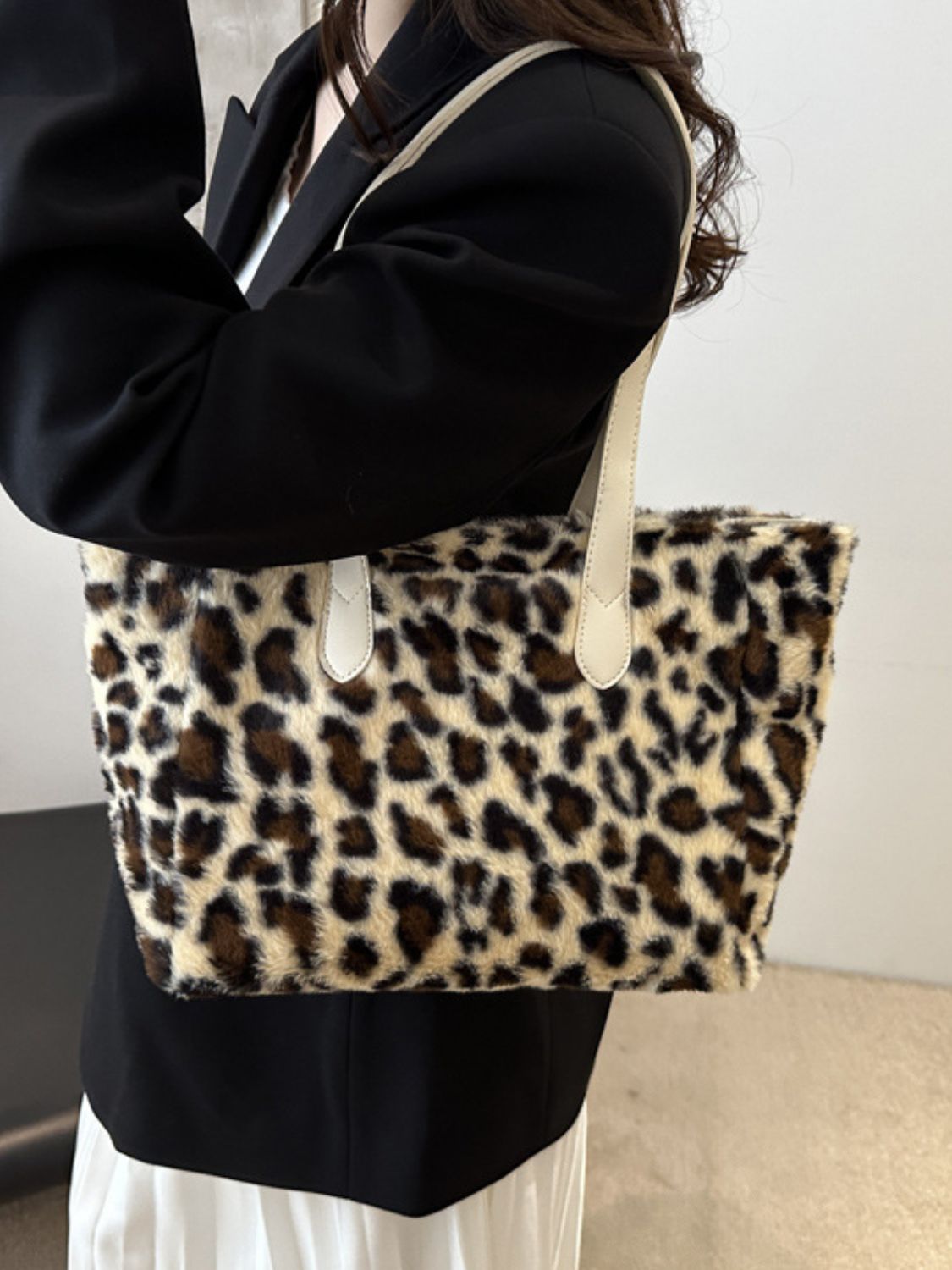 Leopard Fluff Tote Bag