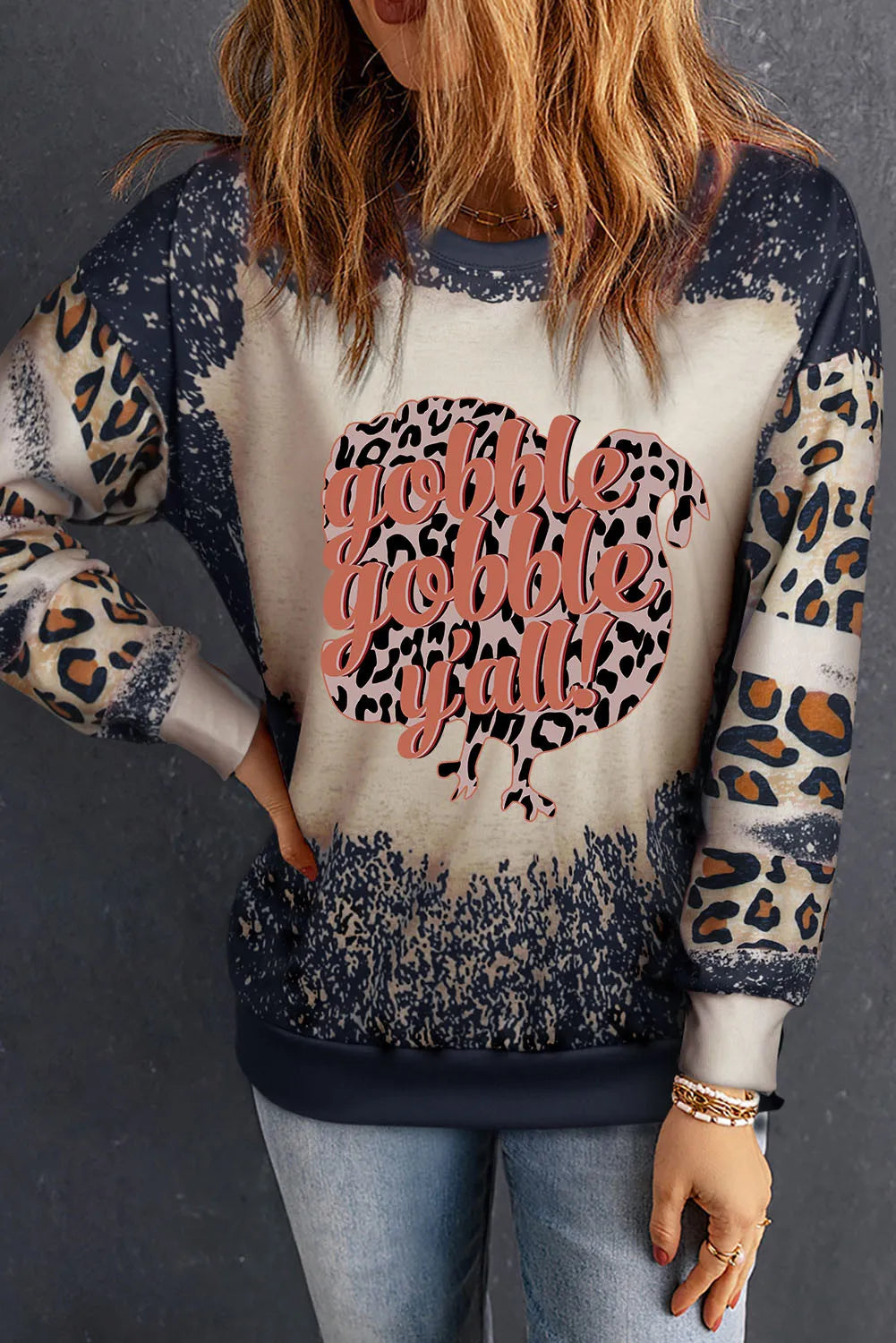 Leopard Round Neck Long Sleeve Sweatshirt