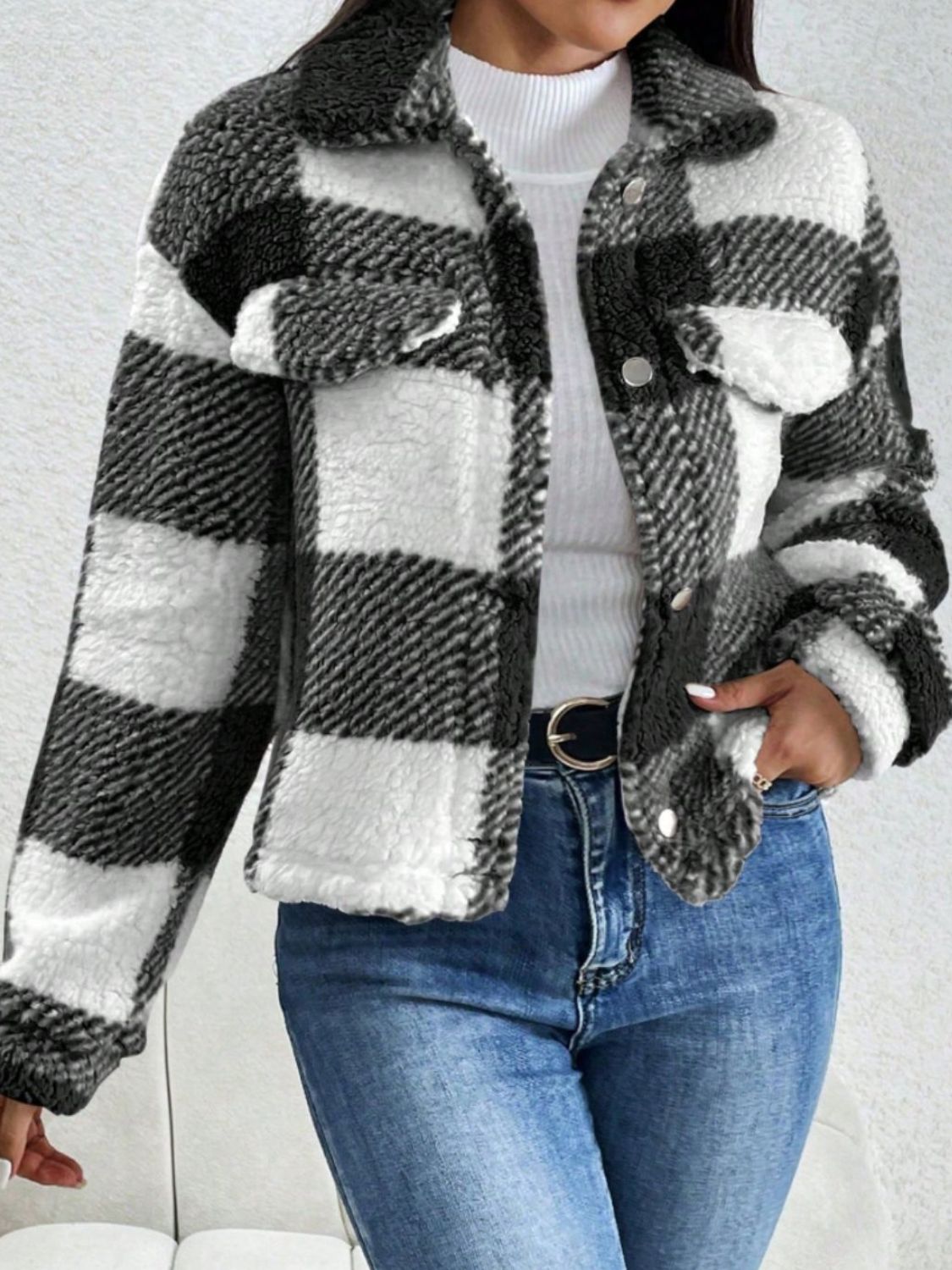 Decorative Pocket Flap Plaid Long Sleeve Jacket