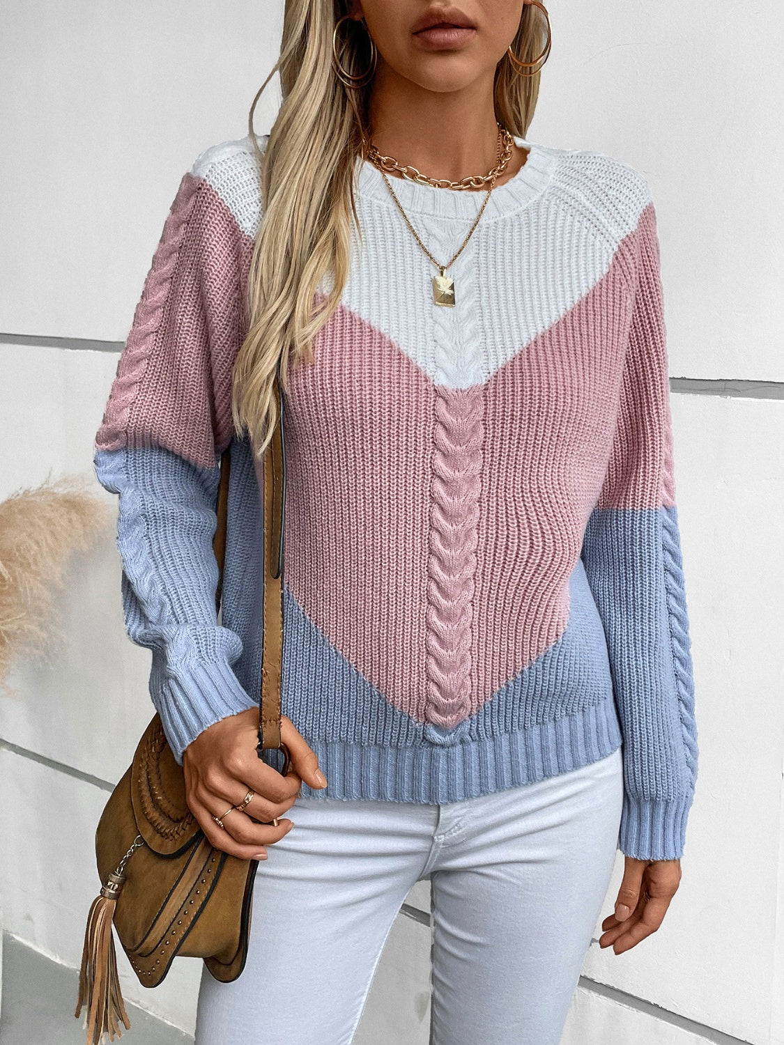 Color Block Round Neck Long Sleeve Sweater