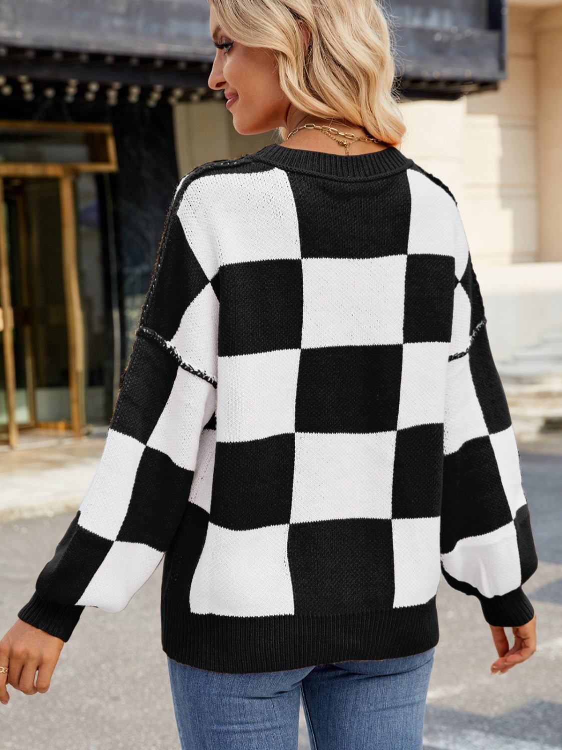 Checkered Round Neck Long Sleeve Sweater | Trending Chic NZ