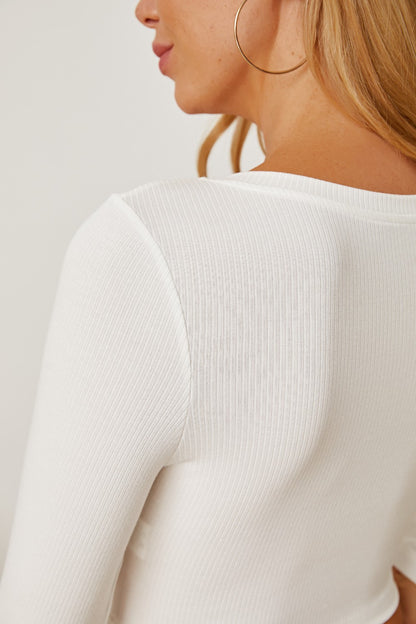 Round Neck Long Sleeve Cropped T-Shirt