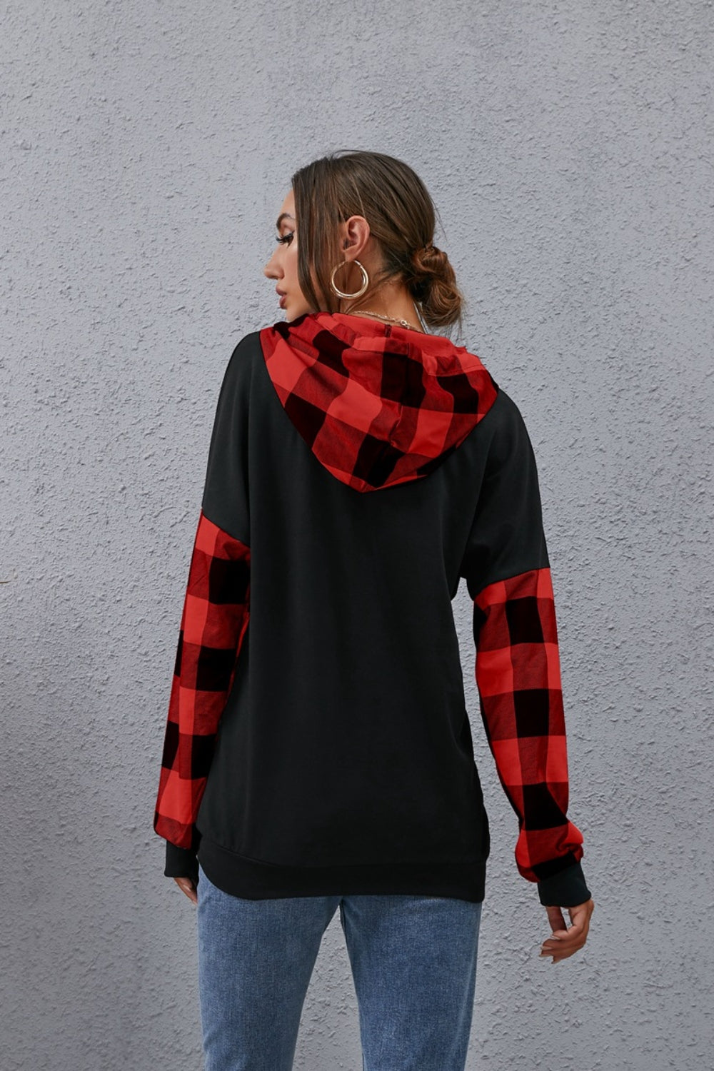 Plaid Drawstring Dropped Shoulder Hoodie